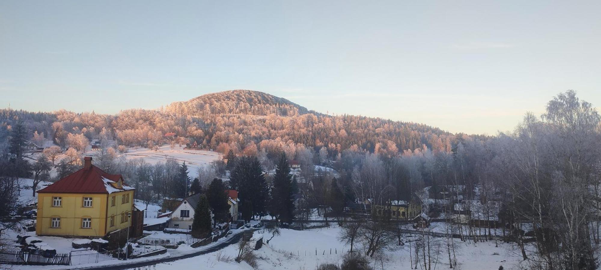 Pension Helene S Mini Pivovarem Kytlice Buitenkant foto